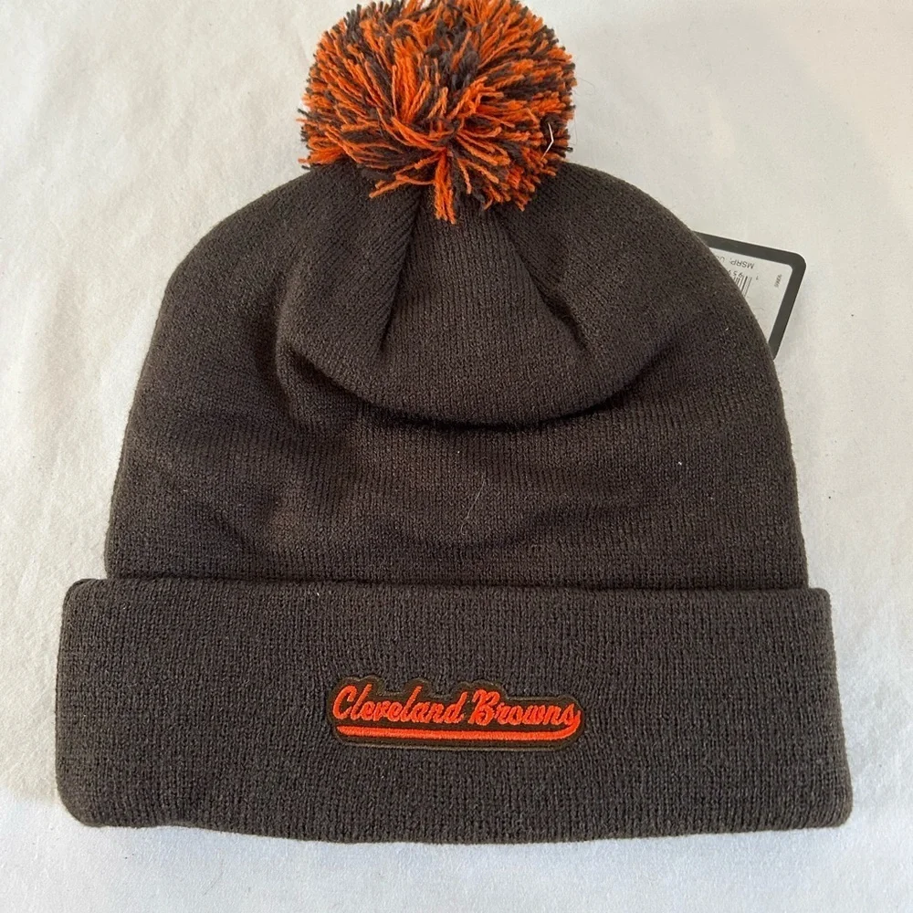 NWT NFL Cleveland Browns Kids Beanie -‎ Brown and Orange